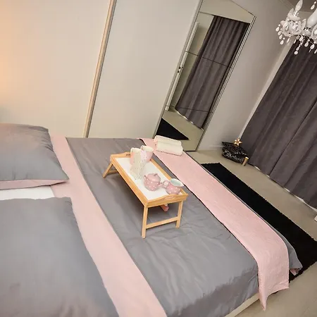 Apartment Tyra Delux