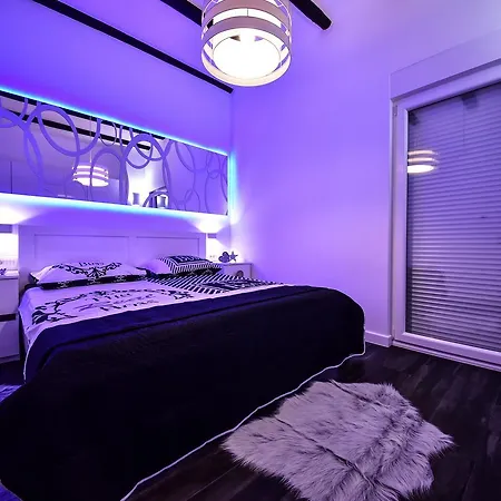 Tyra Delux Apartmán *