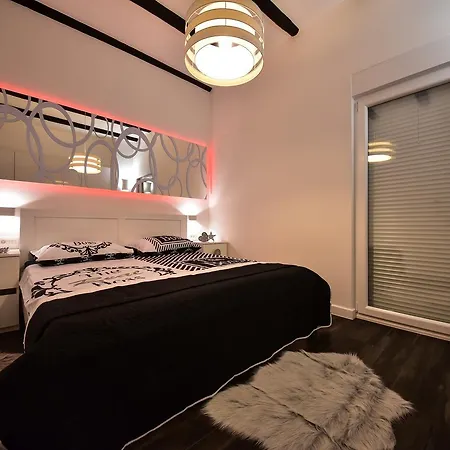 Tyra Delux Apartmán Zadar