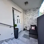 Apartman Tyra Delux *