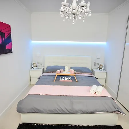 Apartament Tyra Delux *