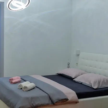 Tyra Delux Apartament Zadar