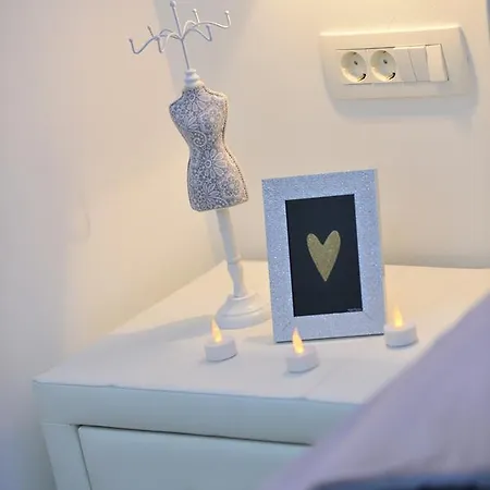 Tyra Delux Apartman *